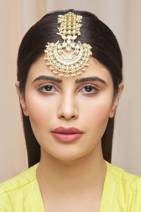 Buy_Zevar By Geeta_Gold Plated Kundan Maangtikka _Online_at_Aza_Fashions