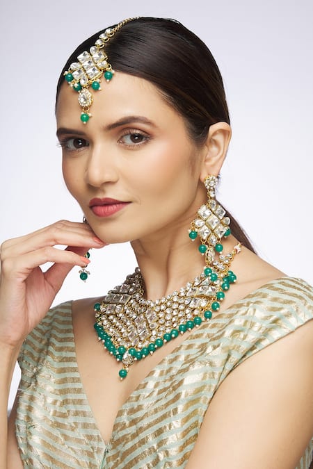 Samyukta Singhania Geometric Motif Necklace Set 