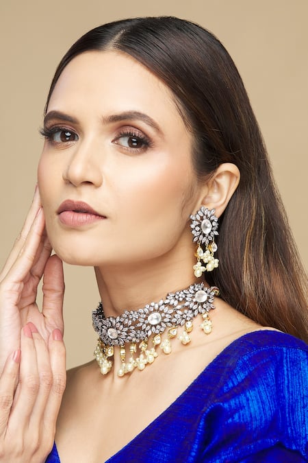 Shop Our Purple Studio Gold Plated Semi Precious Stones Floral Craved Choker Set at Aza Fashions Shop_Our Purple Studio_Gold Plated Semi Precious Stones Floral Craved Choker Set _at_Aza_Fashions