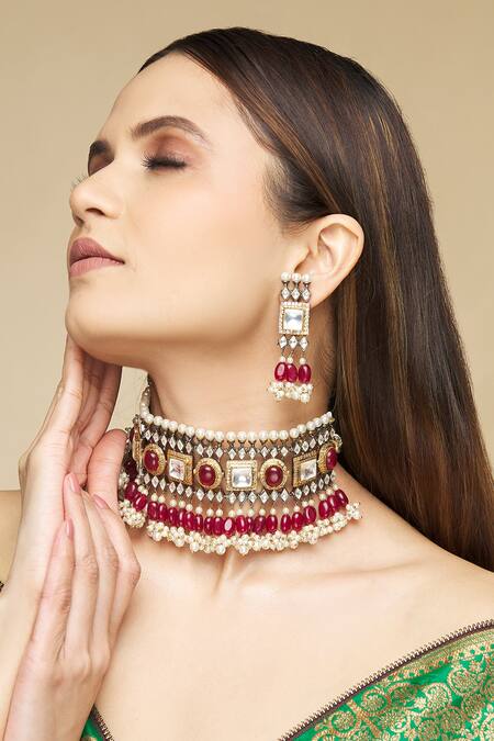 Our Purple Studio_Gold Plated Kundan Stones Geometric Motif Necklace Set _Online_at_Aza_Fashions