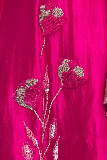 Made In Pinkcity Red Cora Silk Embroidered Floral Motifs Pleated Sleeve Kurta And Pant Set at Aza Fashions Made In Pinkcity_Red Cora Silk Embroidered Floral Motifs Pleated Sleeve Kurta And Pant Set_at_Aza_Fashions