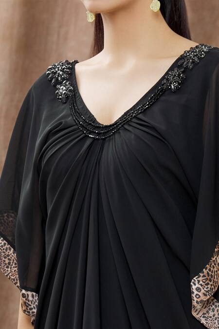 Arpan Vohra_Black Georgette Animal Print And Beads V Neck Embellished Asymmetric Kaftan _at_Aza_Fashions
