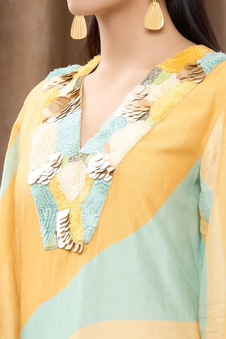 Archana Shah_Green Bamberg Silk Sequins, Thread Work, Tropical Wave Print V Neck Maxi Dress_at_Aza_Fashions