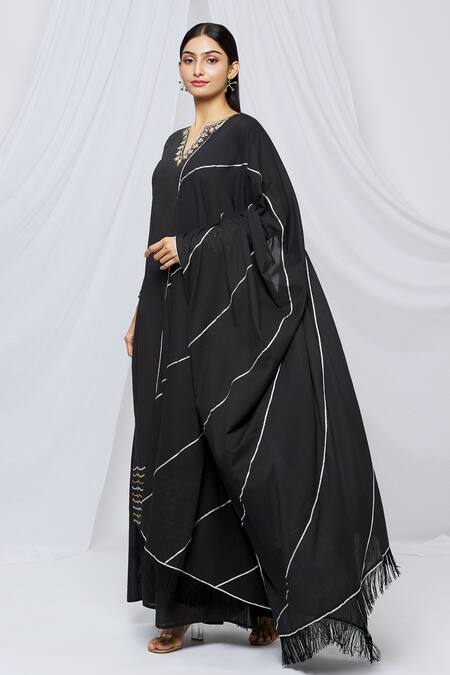 Neha Khullar Black Mul Scallop, Sequin, Dabka Notched Embroidered Kurta Sharara Set Online at Aza Fashions Neha Khullar_Black Mul Scallop, Sequin, Dabka Notched Embroidered Kurta Sharara Set _Online_at_Aza_Fashions