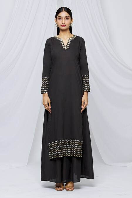 Buy Neha Khullar Black Mul Scallop, Sequin, Dabka Notched Embroidered Kurta Sharara Set Online at Aza Fashions Buy_Neha Khullar_Black Mul Scallop, Sequin, Dabka Notched Embroidered Kurta Sharara Set _Online_at_Aza_Fashions