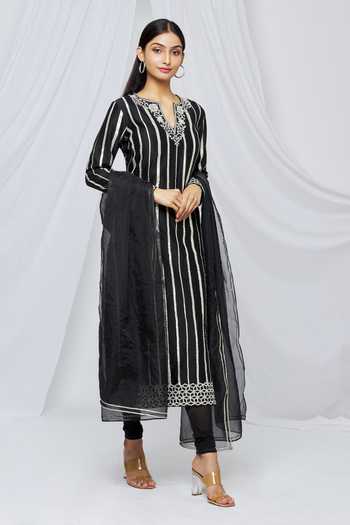 Neha Khullar_Black Organza, Chanderi, Cotton Sequins, Cut Work, Embroidery Floral Kurta Set_Online_at_Aza_Fashions