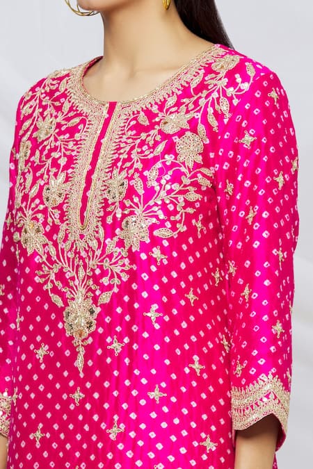 Surbhi Shah_Pink Organza, Pure Spun Silk Floral, Bandhani Round Print Kurta Sharara Set_at_Aza_Fashions