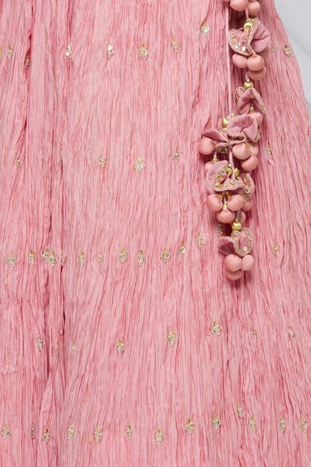 Surbhi Shah_Gold Organza, Pure Chanderi Floral Scallop Round Neck Lehenga Set_at_Aza_Fashions