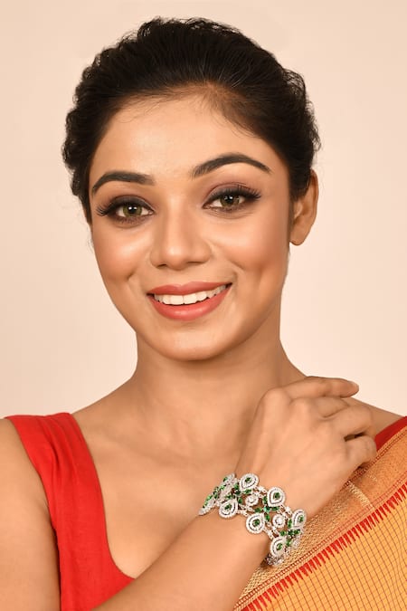 Auraa Trends_Silver Plated Imitation Diamonds Geometric Motif Bracelet _Online_at_Aza_Fashions