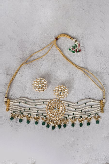 Auraa Trends Layered Kundan Choker & Earring Set 