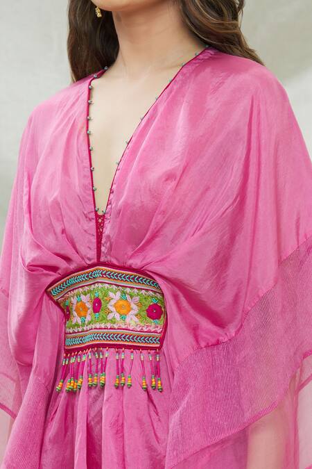 Capisvirleo Pink Habutai Silk Thread And Beads V Neck Ameen Asymmetric Tunic & Palazzo Set at Aza Fashions Capisvirleo_Pink Habutai Silk Thread And Beads V Neck Ameen Asymmetric Tunic & Palazzo Set _at_Aza_Fashions