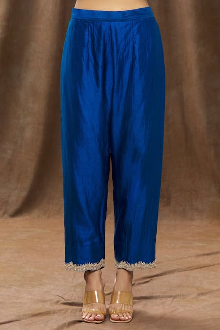 Surbhi Shah Blue Organza, Spun Silk Floral, Sequin V Neck Embroidered Angrakha Set at Aza Fashions Surbhi Shah_Blue Organza, Spun Silk Floral, Sequin V Neck Embroidered Angrakha Set_at_Aza_Fashions