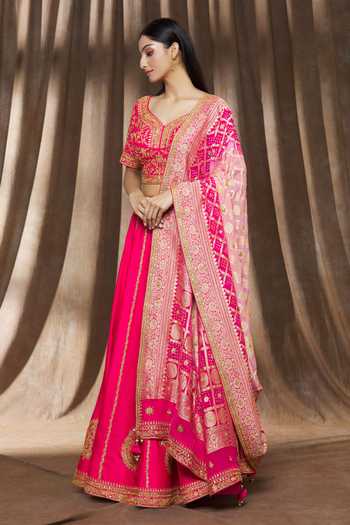Buy Surbhi Shah Pink Georgette, Spun Silk Floral Leaf Paisley Embroidered Lehenga Set Online at Aza Fashions Buy_Surbhi Shah_Pink Georgette, Spun Silk Floral Leaf Paisley Embroidered Lehenga Set_Online_at_Aza_Fashions