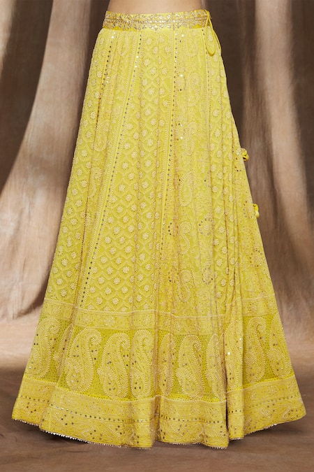 Surbhi Shah Yellow Organza, Spun Silk Floral Square Neck Embroidered Lehenga Set at Aza Fashions Surbhi Shah_Yellow Organza, Spun Silk Floral Square Neck Embroidered Lehenga Set _at_Aza_Fashions