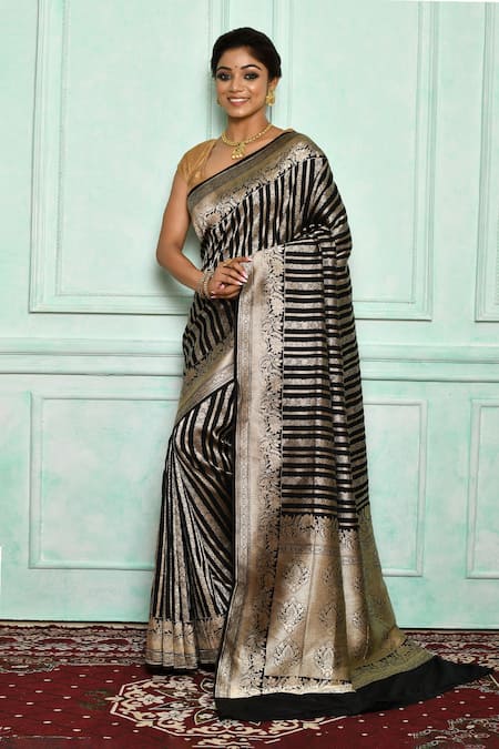 Stunning Striped Chanderi Silk Saree in Pink Dual Tone – Shobitam