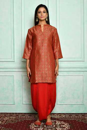 Buy_Vishwa By Pinki Sinha_Red Dhoti-satin, Kurta-banarasi Silk Woven Floral Kurta And Dhoti Pant Set_Online_at_Aza_Fashions