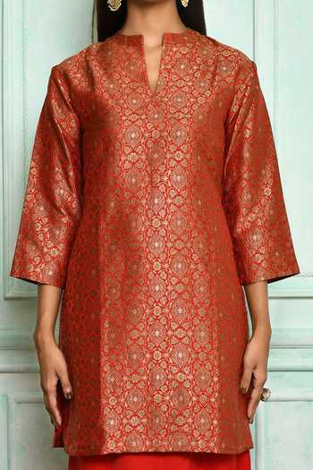 Shop_Vishwa By Pinki Sinha_Red Dhoti-satin, Kurta-banarasi Silk Woven Floral Kurta And Dhoti Pant Set_Online_at_Aza_Fashions