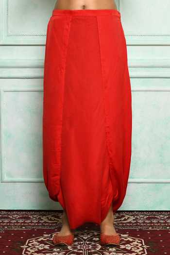 Vishwa By Pinki Sinha_Red Dhoti-satin, Kurta-banarasi Silk Woven Floral Kurta And Dhoti Pant Set_at_Aza_Fashions