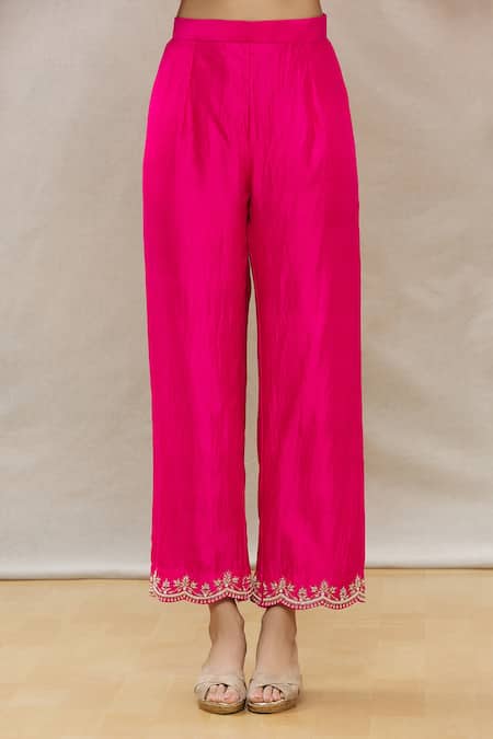 Surbhi Shah_Orange Organza, Spun Silk Floral Motifs Embroidered Leheriya Kurta Set_at_Aza_Fashions