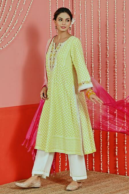Shop Myaara Yellow Cotton, Organza Embroidery Split V-neck A-line Kurta Set Online at Aza Fashions Shop_Myaara_Yellow Cotton, Organza Embroidery Split V-neck A-line Kurta Set _Online_at_Aza_Fashions