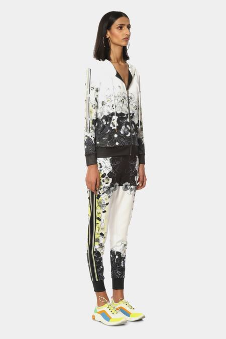 Satya Paul White Scuba Botanical Pattern Joggers Online at Aza Fashions Satya Paul_White Scuba Botanical Pattern Joggers _Online_at_Aza_Fashions
