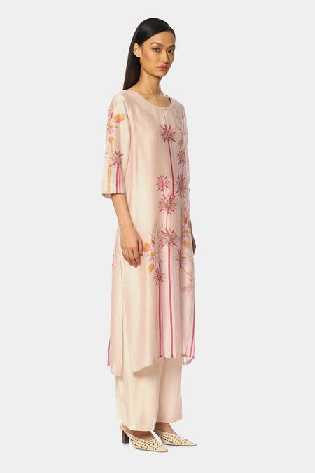 Satya Paul Pink Chanderi Floral Keyhole Candy Kurta And Pant Set Online at Aza Fashions Satya Paul_Pink Chanderi Floral Keyhole Candy Kurta And Pant Set _Online_at_Aza_Fashions