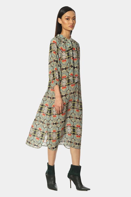 Satya Paul_Blue Pure Crepe Art Deco Tie-up Transition Printed Dress _Online_at_Aza_Fashions