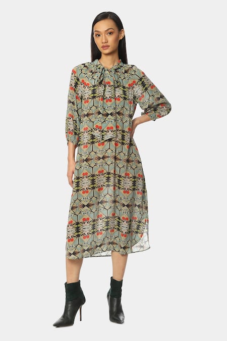 Buy_Satya Paul_Blue Pure Crepe Art Deco Tie-up Transition Printed Dress _Online_at_Aza_Fashions