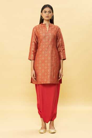 Buy_Vishwa By Pinki Sinha_Red Dhoti-satin, Kurta-banarasi Silk Woven Floral Notched Kurta And Dhoti Pant Set_Online_at_Aza_Fashions