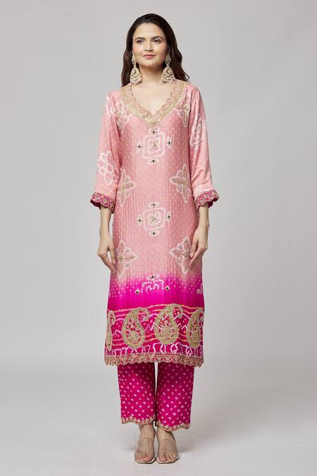 Surbhi Shah_Pink Silk Sequins, Embroidery, Tassels V-neck Bandhani Print Kurta Set_Online_at_Aza_Fashions