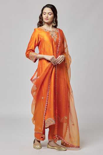 Shop_Surbhi Shah_Orange Organza, Spandex, Silk Tassels, Embroidery Keyhole Geometric Kurta Set _Online_at_Aza_Fashions
