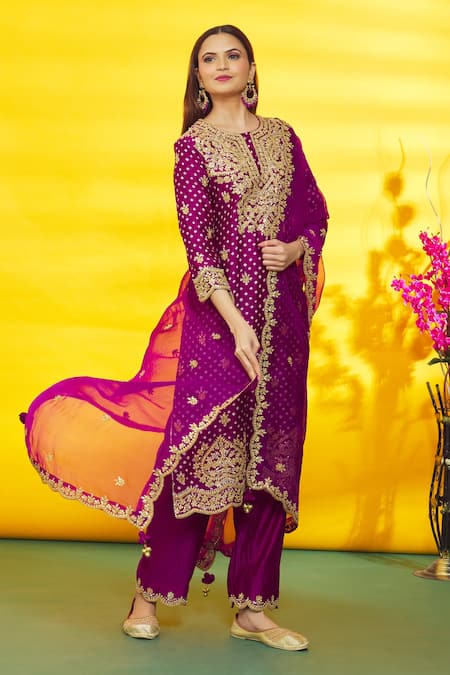Shop_Surbhi Shah_Magenta Silk, Organza Embroidery Round Neck Bandhej Pattern Kurta Set _Online_at_Aza_Fashions