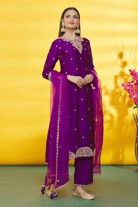 Buy_Surbhi Shah_Magenta Silk, Organza Embroidery Round Neck Hem Kurta Pant Set _Online_at_Aza_Fashions