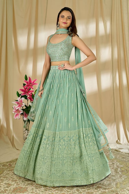 Alaya Advani Green Blouse Dupion Silk Embroidery Thread Scoop Neck Lucknowi Lehenga Set 