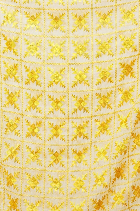 Shop_Nazaakat By Samara Singh_Yellow Kota Doria Geometric Phulkari Dupatta_Online_at_Aza_Fashions