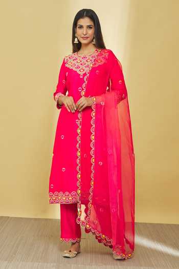 Buy_Surbhi Shah_Red Silk, Organza Beads, Gota Patti, Zari, Embroidery Round Neck Hand Kurta Set _Online_at_Aza_Fashions
