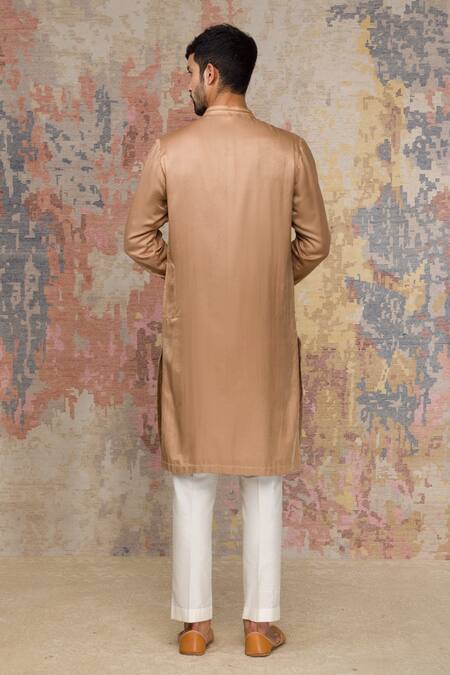 Shop Devnaagri Peach Chanderi, Cotton Silk Satin Bundi And Kurta Set at Aza Fashions Shop_Devnaagri_Peach Chanderi, Cotton Silk Satin Bundi And Kurta Set_at_Aza_Fashions