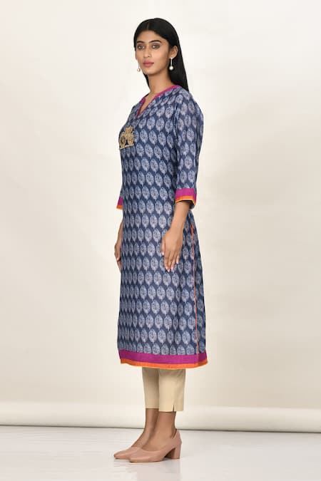 Buy_Khwaab By Sanjana Lakhani_Blue Cotton, Silk Embroidery Split V-neck Digital Printed Leaf Motif Kurta _Online_at_Aza_Fashions