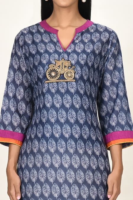 Shop_Khwaab By Sanjana Lakhani_Blue Cotton, Silk Embroidery Split V-neck Digital Printed Leaf Motif Kurta _Online_at_Aza_Fashions