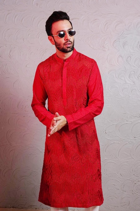 Buy_Soniya G_Red Silk Pintuck Kurta Set _Online_at_Aza_Fashions
