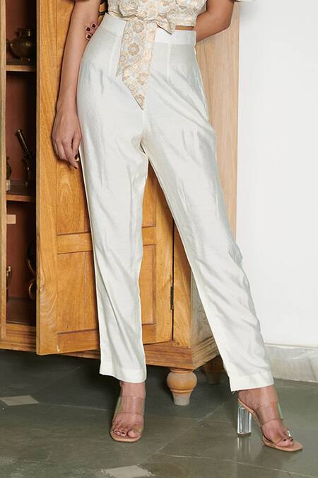 GG By Asha Gautam_White Silk, Brocade Floral Pattern Plunge V Neck Handwoven Top And Pant Set_Online_at_Aza_Fashions