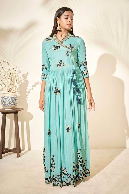 Suruchi Parakh Green Georgette Crepe Lining Shantoon Thread And Sequin V Neck Angrakha Kurta Online at Aza Fashions Suruchi Parakh_Green Georgette Crepe Lining Shantoon Thread And Sequin V Neck Angrakha Kurta_Online_at_Aza_Fashions