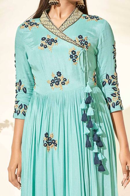 Shop Suruchi Parakh Green Georgette Crepe Lining Shantoon Thread And Sequin V Neck Angrakha Kurta Online at Aza Fashions Shop_Suruchi Parakh_Green Georgette Crepe Lining Shantoon Thread And Sequin V Neck Angrakha Kurta_Online_at_Aza_Fashions