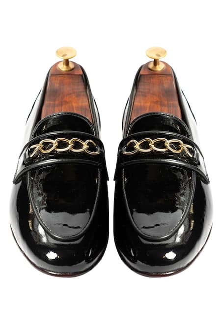 Shop Artimen Black Plain Handcrafted Chain Loafers at Aza Fashions Shop_Artimen_Black Plain Handcrafted Chain Loafers _at_Aza_Fashions