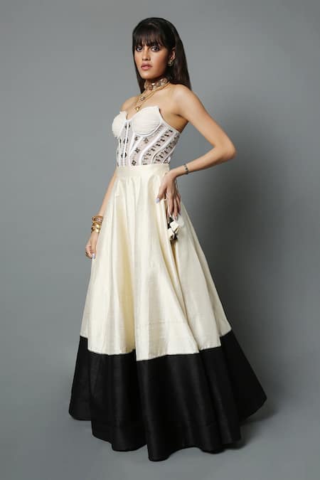 Buy_House Of Three_White Dupion Silk Colour Block, Glass Bead Work Kalidar Lehenga _Online_at_Aza_Fashions