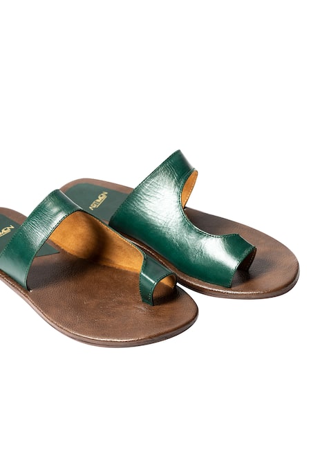 Shop Artimen Brown Textured Handcrafted Leather Sandals Online at Aza Fashions Shop_Artimen_Brown Textured Handcrafted Leather Sandals _Online_at_Aza_Fashions