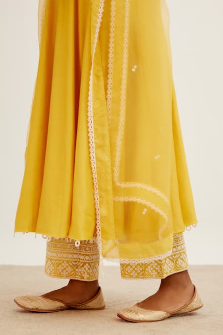 Devnaagri_Yellow Chanderi, Shantoon And Organza Floral U Neck Panelled Anarkali Palazzo Set _Online_at_Aza_Fashions