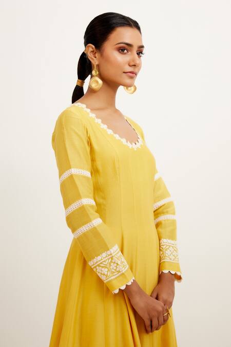 Shop_Devnaagri_Yellow Chanderi, Shantoon And Organza Floral U Neck Panelled Anarkali Palazzo Set _Online_at_Aza_Fashions
