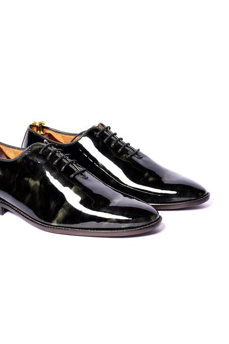 Artimen Black Pointed Toe Shoes Online at Aza Fashions Artimen_Black Pointed Toe Shoes_Online_at_Aza_Fashions