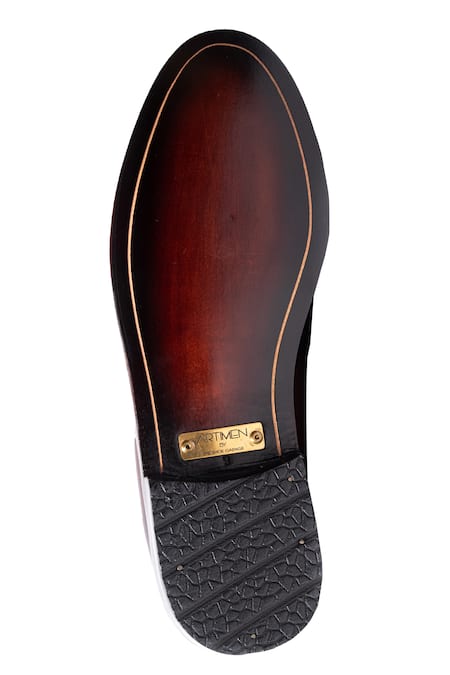Buy_Artimen_Maroon Plain Handcrafted Kiltie Loafers _Online_at_Aza_Fashions
